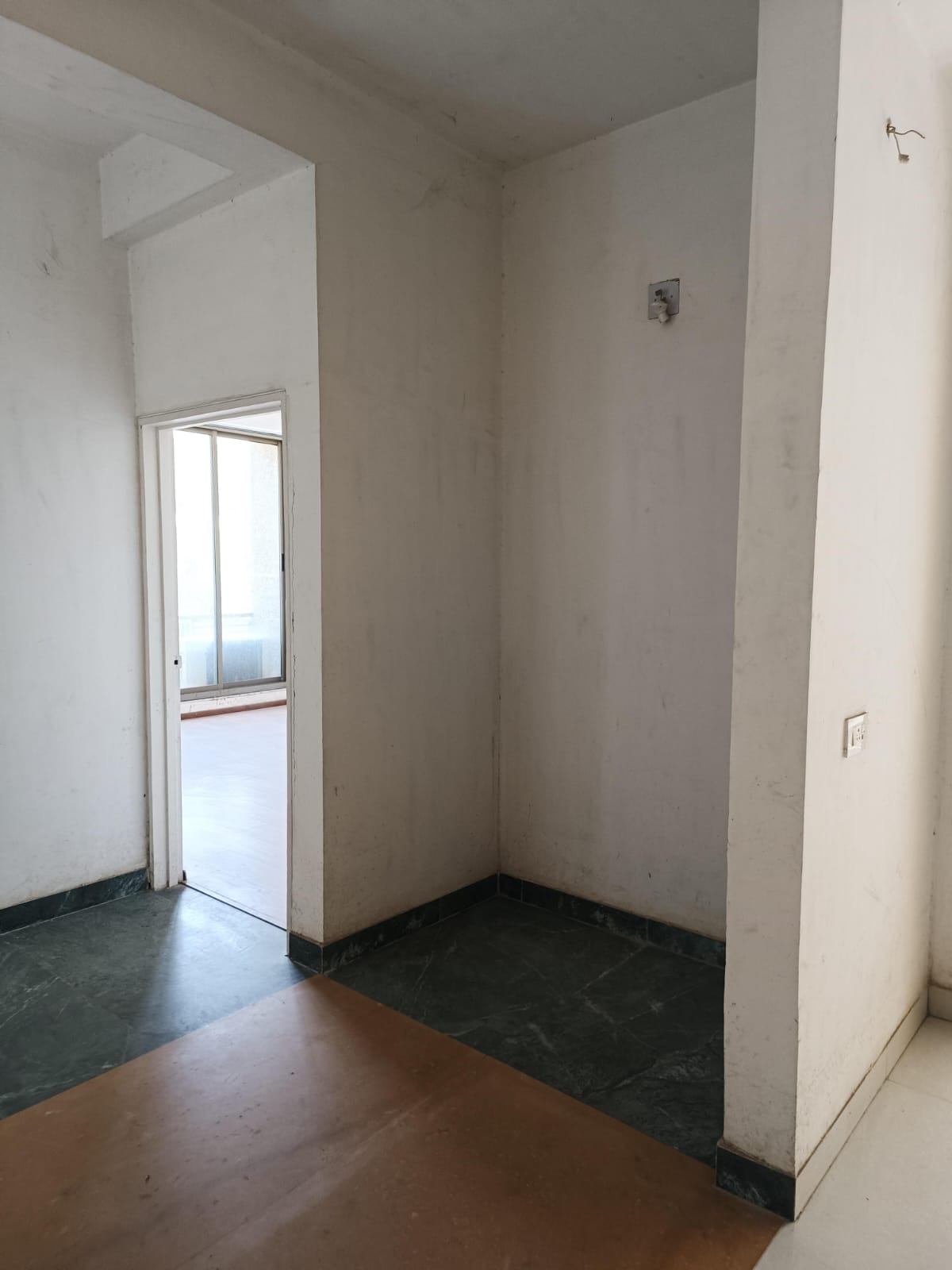 3 BHK 2406 Sq.Ft Residential Flat / Appartment for Sale in Thaltej Ahmedabad - Media 8